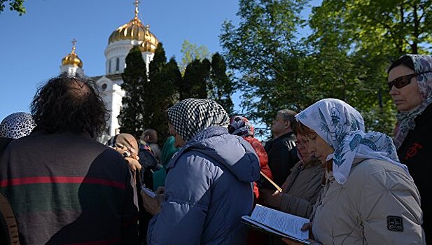 Праздник обретения мощей Столобенского посетят тысячи паломников