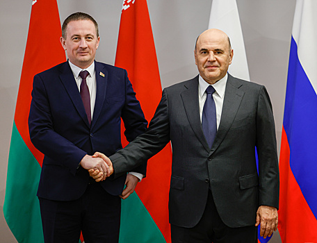 Мишустин и Турчин обсудили вопросы экологии перед конференцией на Алтае