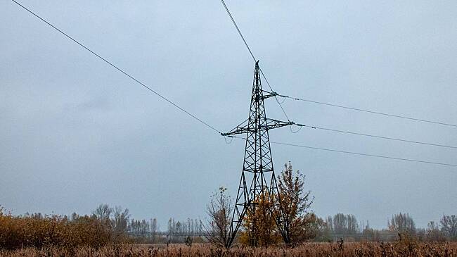 Около 100 тысяч человек остались без света в Херсонской области