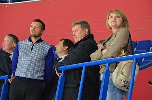 «Опыт Уфы полезен и ценен»: мэр Новосибирска Локоть осмотрел уфимские арены