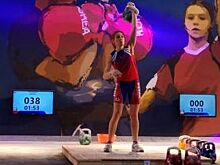 Омичка выиграла золото на соревнованиях по гиревому спорту