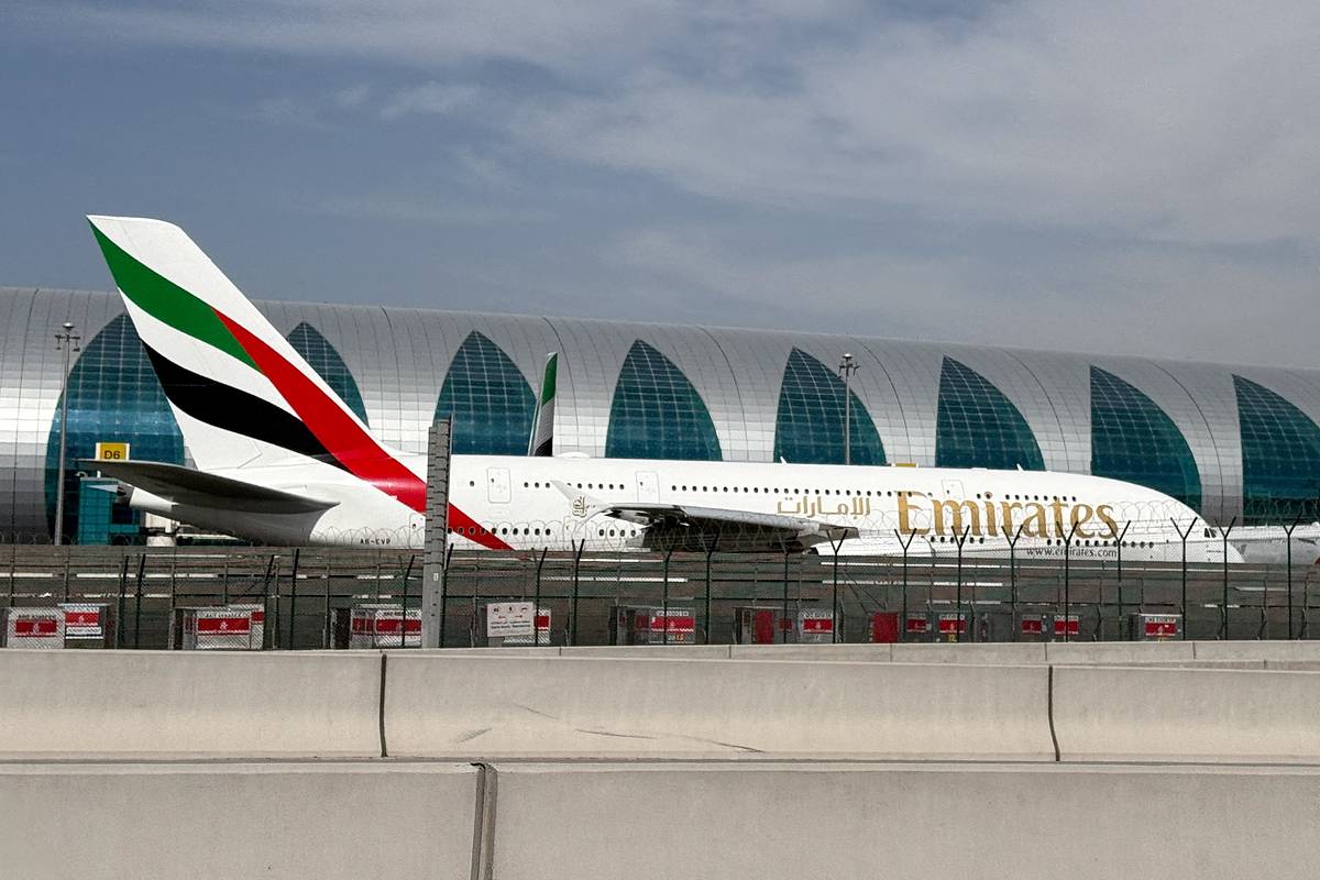 ОАЭ снова закрыли воздушное пространство