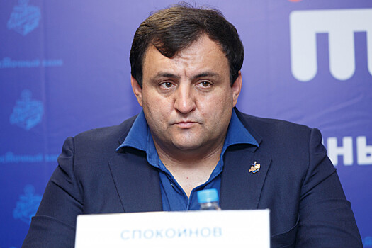 Экс-директору «Адмирала» Илье Спокойнову скостили срок перед выборами