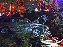 В Алуште иномарка рухнула в реку