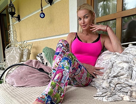 Волочкова ответила на обвинения Жигаловой в алкоголизме: «Попу пусть отнимет от стула — и в спортивный зал»