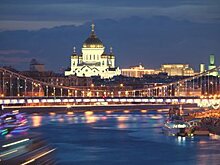 Крымский мост украсят красной подсветкой