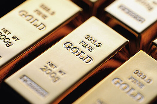 Российские банки продолжают наращивать золотые запасы
