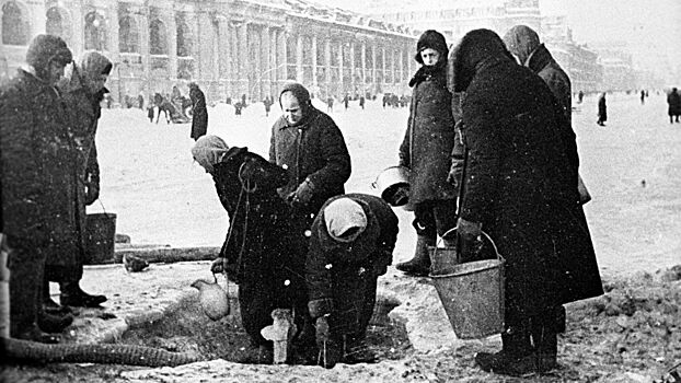 Хлеб и котлеты из жмыха: как Ленинград оживал после немецкой блокады