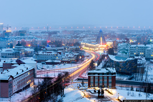 В Ханты-Мансийске продолжается работа по улучшению архитектурного облика