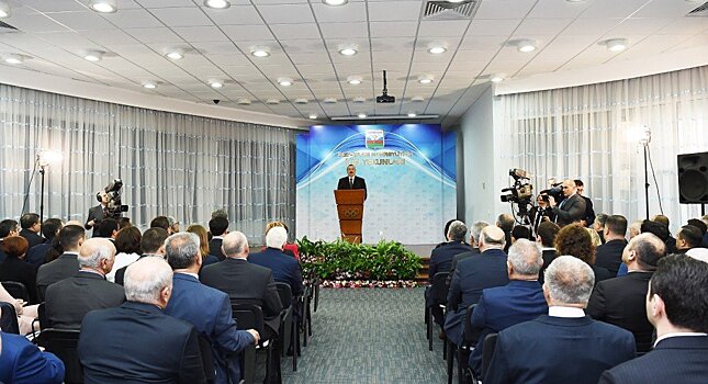 Президент Алиев подводит спортивные итоги года