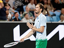Медведев вылетел с Australian Open