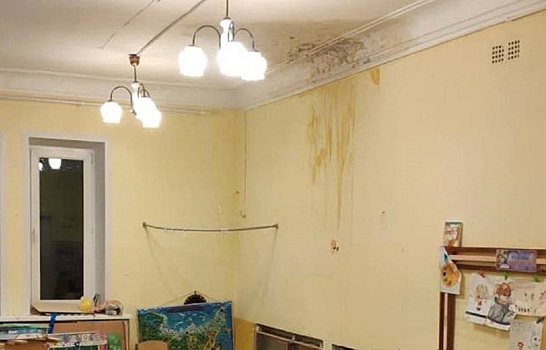 В Нижнем Новгороде ремонт детского сада привел к его разрушению