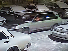 Кемеровчанин пожаловался на ночных охотников за бензином и аккумуляторами