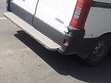 В Челябинске водитель маршрутки потребовал от юной пассажирки выйти в ответ на ее просьбу не материться