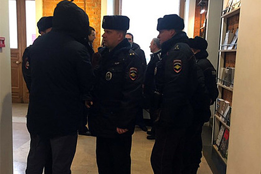 В кинотеатр «Пионер» пришла полиция