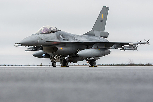 Генерал Липовой: Украина сможет использовать F-16, только вовлекая НАТО в конфликт