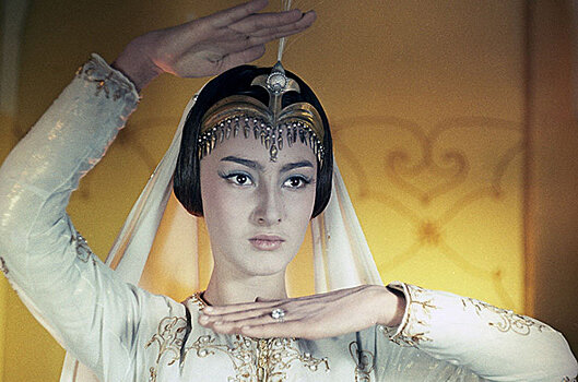 Ревность мужа и тирания свекрови: почему Додо Чоговадзе, сыгравшая царевну Будур, больше не вышла замуж