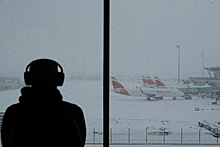 В Японии отменили более 230 авиарейсов из-за снегопада