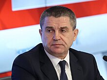 Прощание с первым представителем СК Маркиным проходит на Троекуровском кладбище