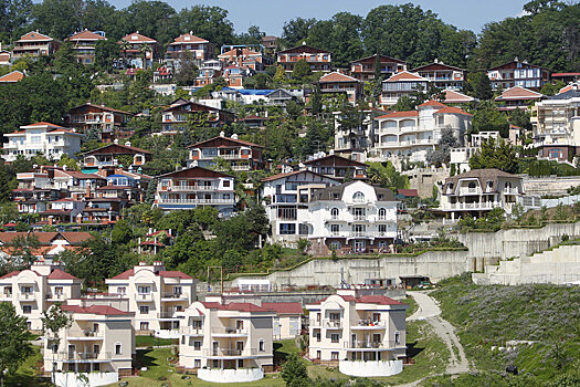 В Сочи с начала года выявили свыше 360 самостроев