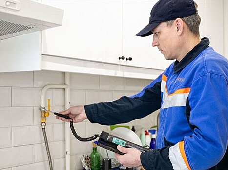 Москвичам рассказали, как отличить сотрудника газовой службы от мошенника