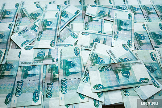 СМИ уличили главу Хакасии в прибавке в 200 тысяч рублей к пенсии