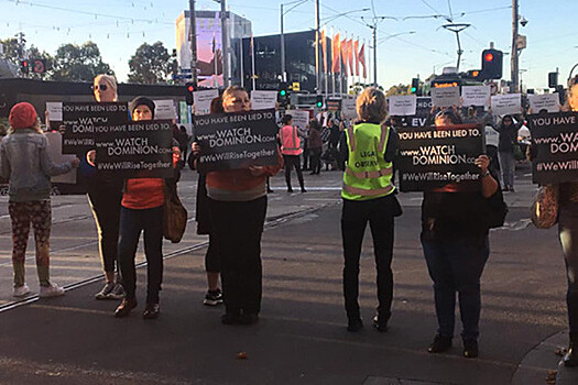 Веганы и зоозащитники устроили массовые протесты в Мельбурне