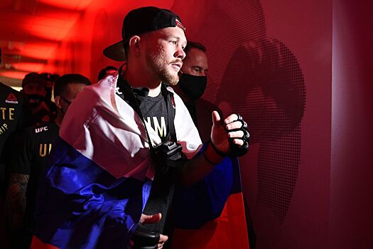 Стали известны гонорары Петра Яна и Александра Волкова за бои на UFC Fight Night 221