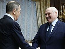 Ъ: Сергей Лавров обсудил в Минске все тайное и явное