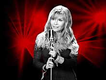 Как сложилась жизнь популярной в 90-х годах певицы Каролины и почему она пропала со сцены