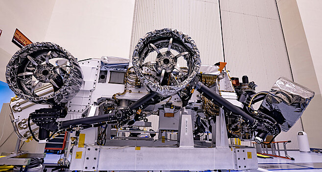 NASA оборудовало новый марсоход колесами и парашютом