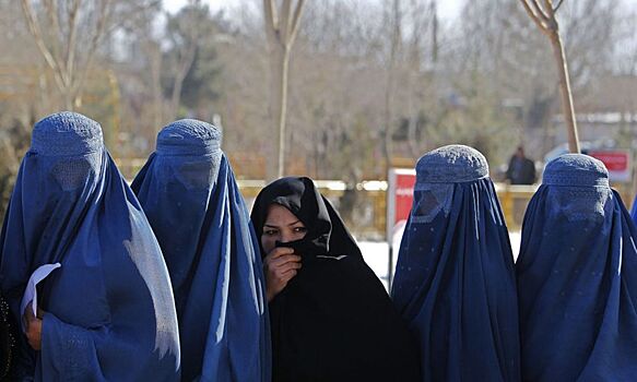 Женщины потребовали равенства прав на митинге в Кабуле