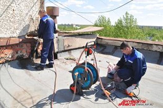Без благ цивилизации. В Сургутском районе должникам перекрывают канализацию