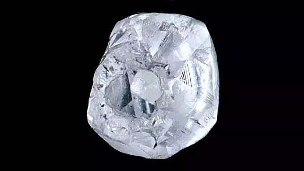 В Индии найден алмаз, внутри которого свободно перемещается еще один камень