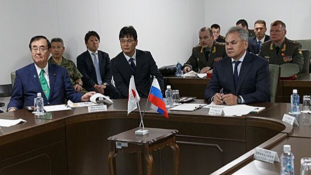 Россия и Япония будут укреплять связи в военной сфере