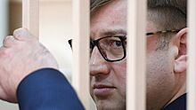 Мосгорсуд не стал ужесточать приговор бизнесмену Д.Михальченко за контрабанду алкоголя