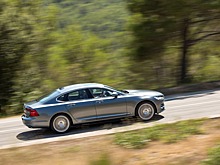 Начат выпуск автомобилей Volvo, которые не разгонятся быстрее 180 км/ч