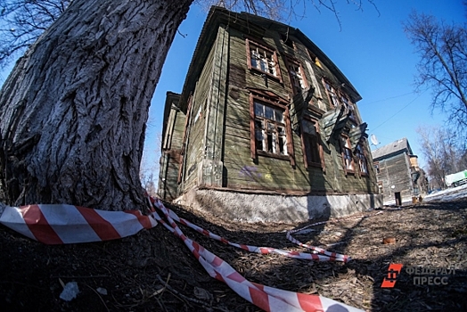 В Тюмени аварийный дом на Новогодней расселят на 4 года раньше из-за иска прокурора