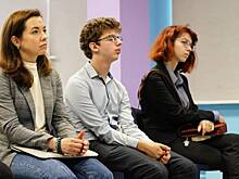 Мастер-класс для молодежи о креативе и ораторском искусстве прошел в Солнцеве