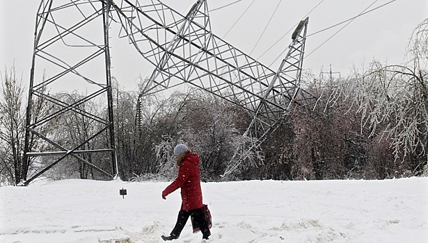 Более 4 тысяч человек остались без света на Сахалине из-за непогоды