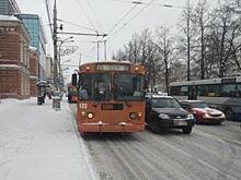 В центре Перми произошла массовая авария с троллейбусом