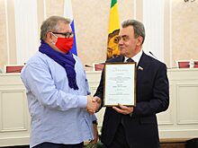 Валерий Лидин наградил представителей СМИ — победителей конкурса «Признание»