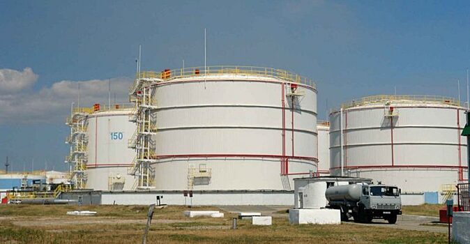 Феодосийскую нефтебазу выставили на торги за 650 млн рублей