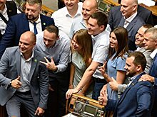 Каждый второй «слуга народа» в Раде - миллионер