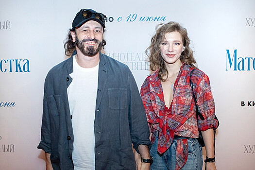 Илья Авербух, Лиза Арзамасова и другие гости на премьере фильма «Материалистка»