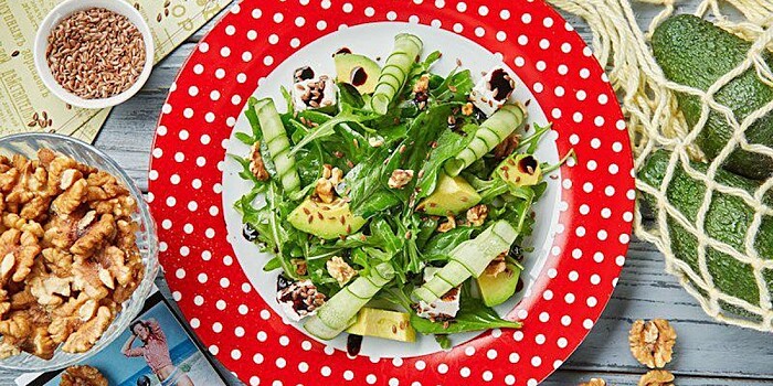 Летние салаты со свежей зеленью. Рецепты