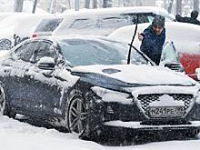 Россиян предупредили о вредящих автомобилю в холода привычках водителей