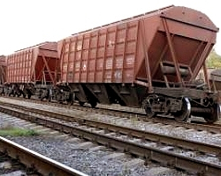 Металлурги Украины просят президента не допустить повышения тарифов на железнодорожные перевозки