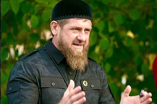Видео стрельбы у резиденции Кадырова появилось в Сети