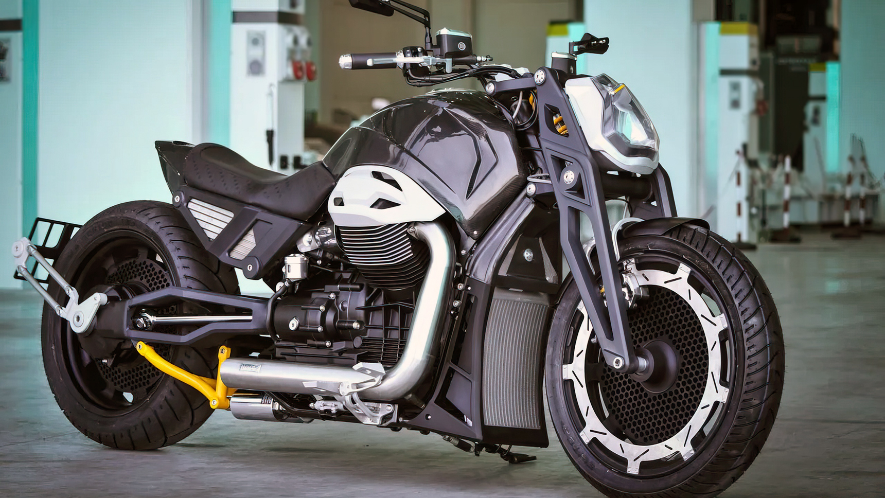 Новости автомира: раскрыта стоимость мотоцикла «Мономах» с мотором Aurus